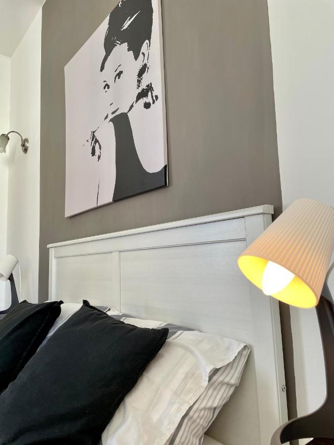 Simons Apartments Minutes Away From Balluta Bay And St Julians Σλιέμα Εξωτερικό φωτογραφία