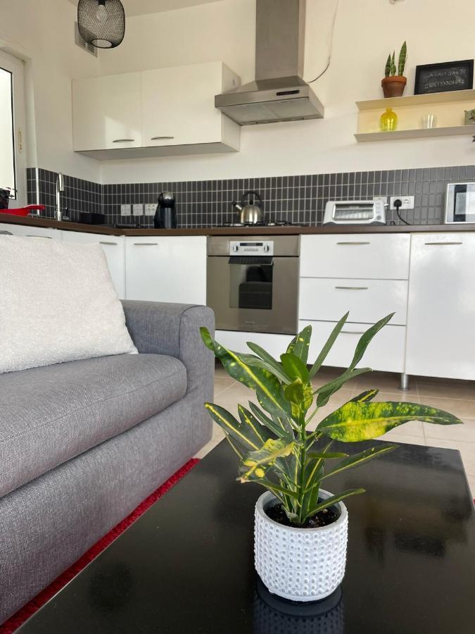 Simons Apartments Minutes Away From Balluta Bay And St Julians Σλιέμα Εξωτερικό φωτογραφία