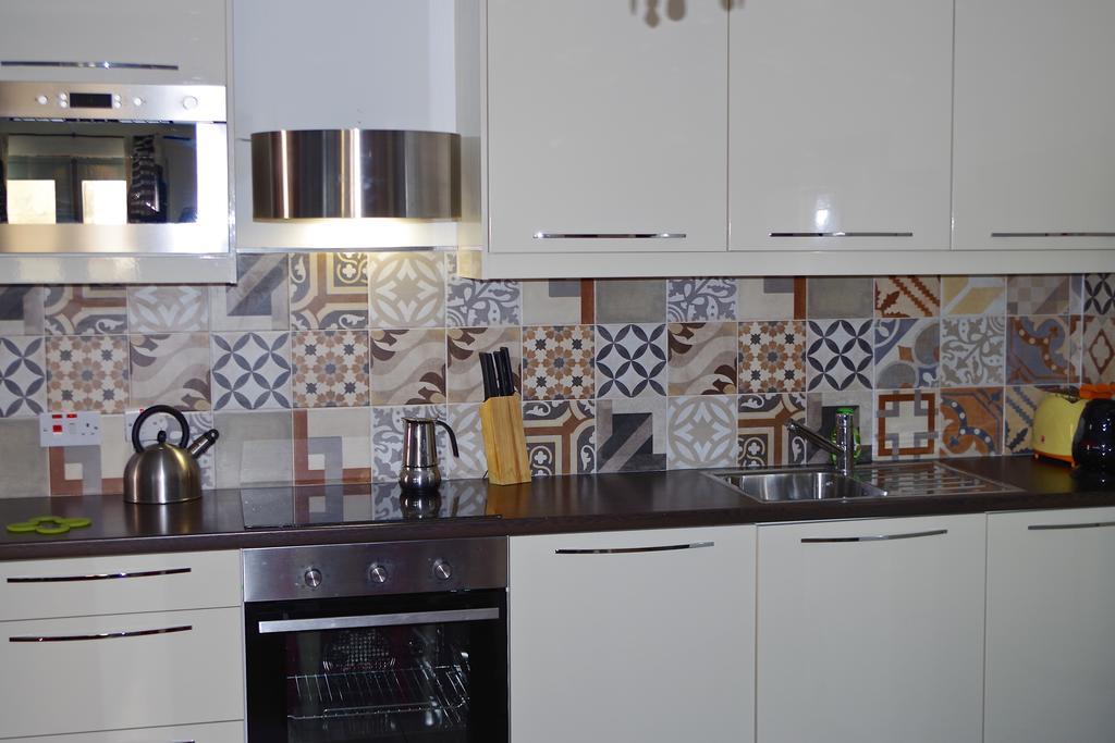 Simons Apartments Minutes Away From Balluta Bay And St Julians Σλιέμα Δωμάτιο φωτογραφία