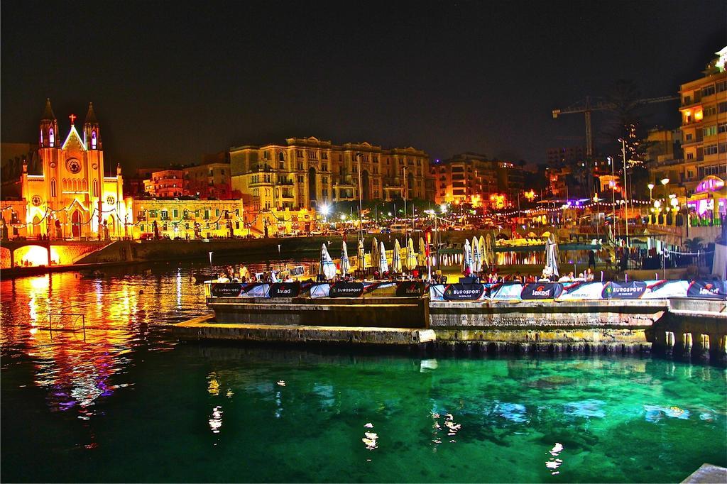 Simons Apartments Minutes Away From Balluta Bay And St Julians Σλιέμα Δωμάτιο φωτογραφία