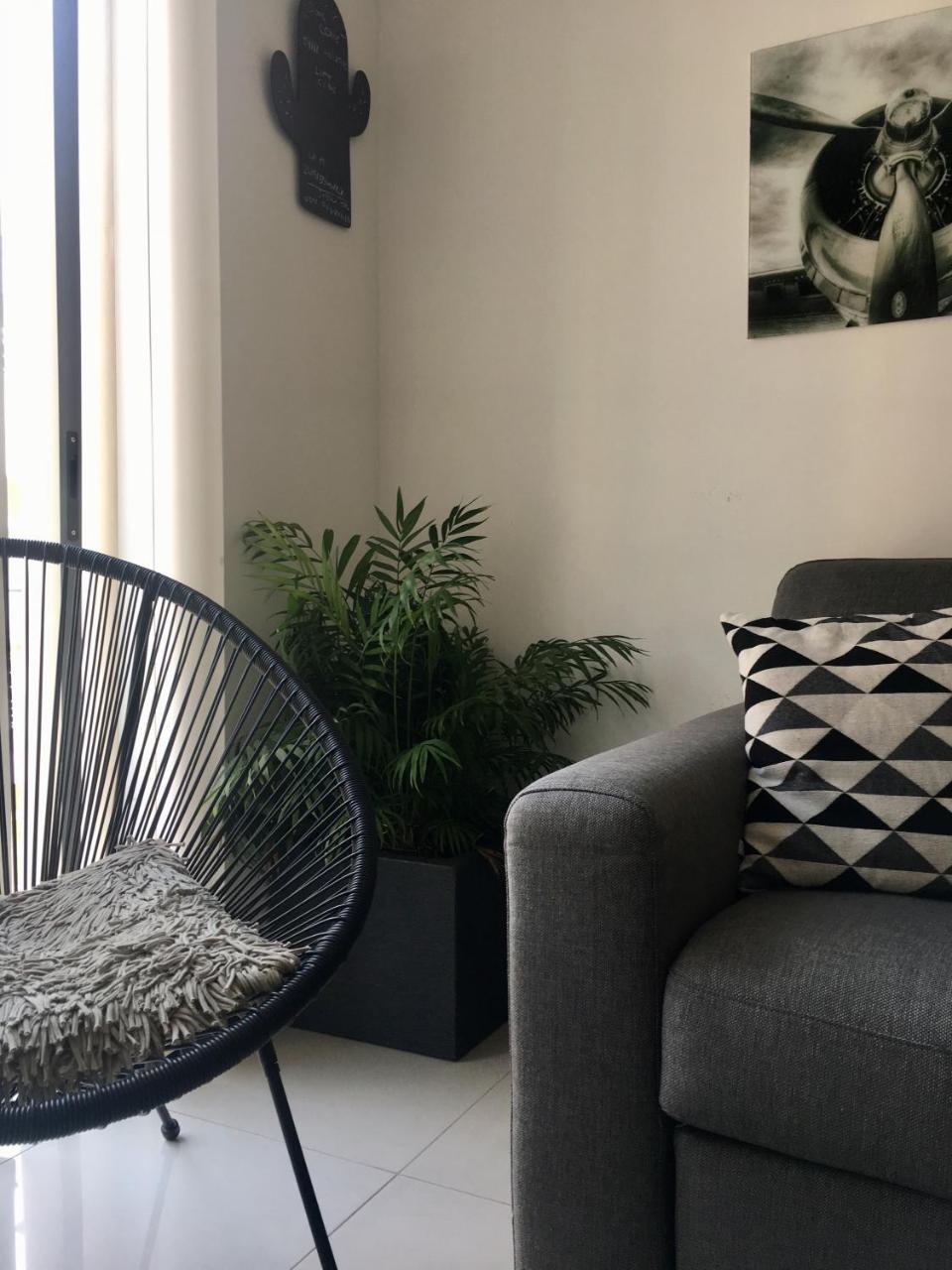 Simons Apartments Minutes Away From Balluta Bay And St Julians Σλιέμα Εξωτερικό φωτογραφία